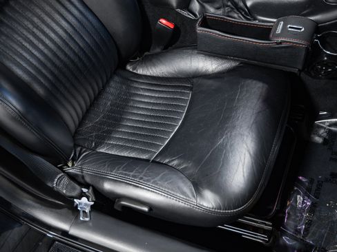 Used 2002 Chevrolet Corvette Z06 w/ Memory Pkg image 25