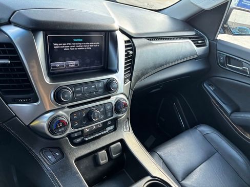 Used 2019 Chevrolet Tahoe LT w/ RST Edition RWD image 15