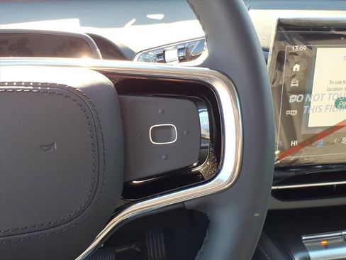 New 2026 Lincoln Nautilus Premier w/ Equipment Group 102A image 17