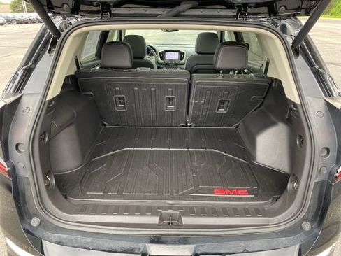 Certified 2024 GMC Terrain Denali w/ Black Diamond Edition AWD/4WD image 24