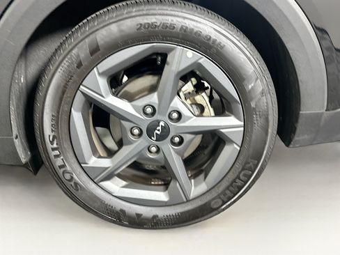 Used 2025 Kia K4 FWD image 11