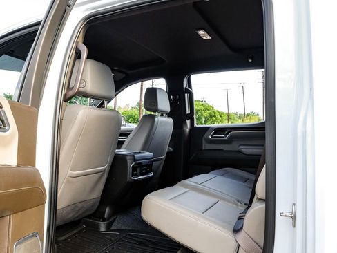 Used 2023 GMC Sierra 1500 SLT RWD image 42