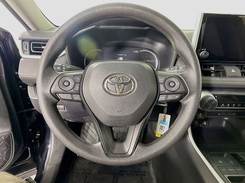 Certified 2025 Toyota RAV4 LE FWD image 13
