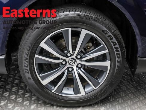 Used 2024 Toyota Venza LE image 51