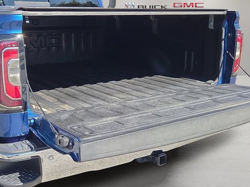 Certified 2018 GMC Sierra 1500 SLT AWD/4WD image 18