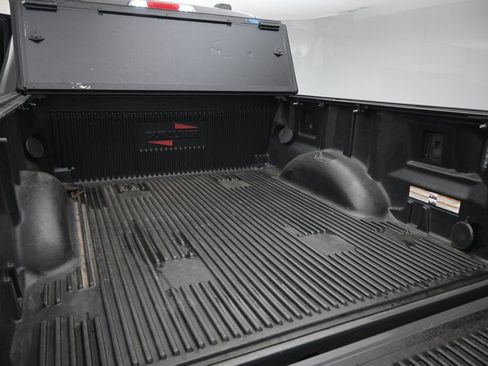 Used 2021 Ford F150 XLT w/ Equipment Group 302A High RWD image 8