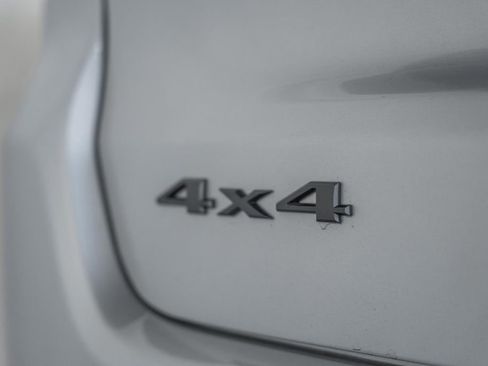 New 2025 Jeep Compass Limited w/ Sun & Sound Group image 7