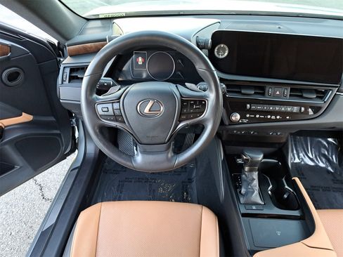 Used 2023 Lexus ES 350 w/ Premium Package image 15