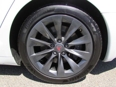 Used 2020 Tesla Model S Long Range Plus AWD/4WD image 12