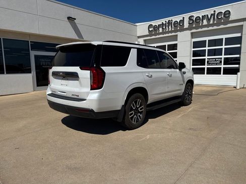 Used 2023 GMC Yukon AT4 AWD/4WD image 4