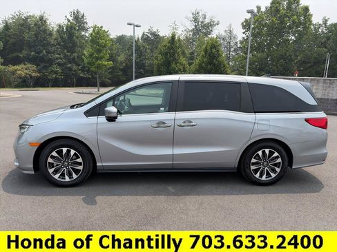 Certified 2021 Honda Odyssey EX-L image 4