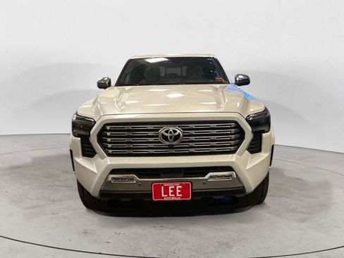 New 2026 Toyota Tacoma Limited AWD/4WD image 8