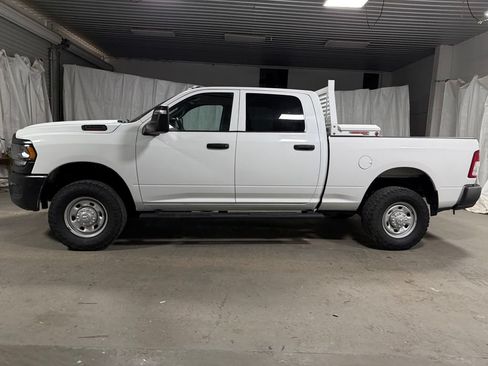 Used 2023 RAM 2500 Tradesman AWD/4WD image 4
