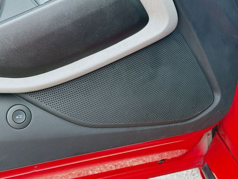 Used 2022 Chevrolet Camaro LT image 21