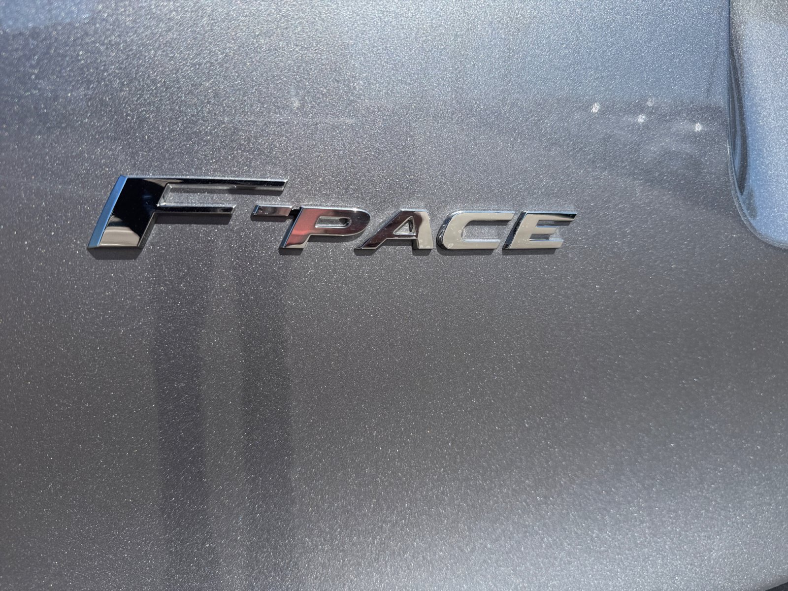Used 2020 Jaguar F-PACE Prestige AWD/4WD image 23