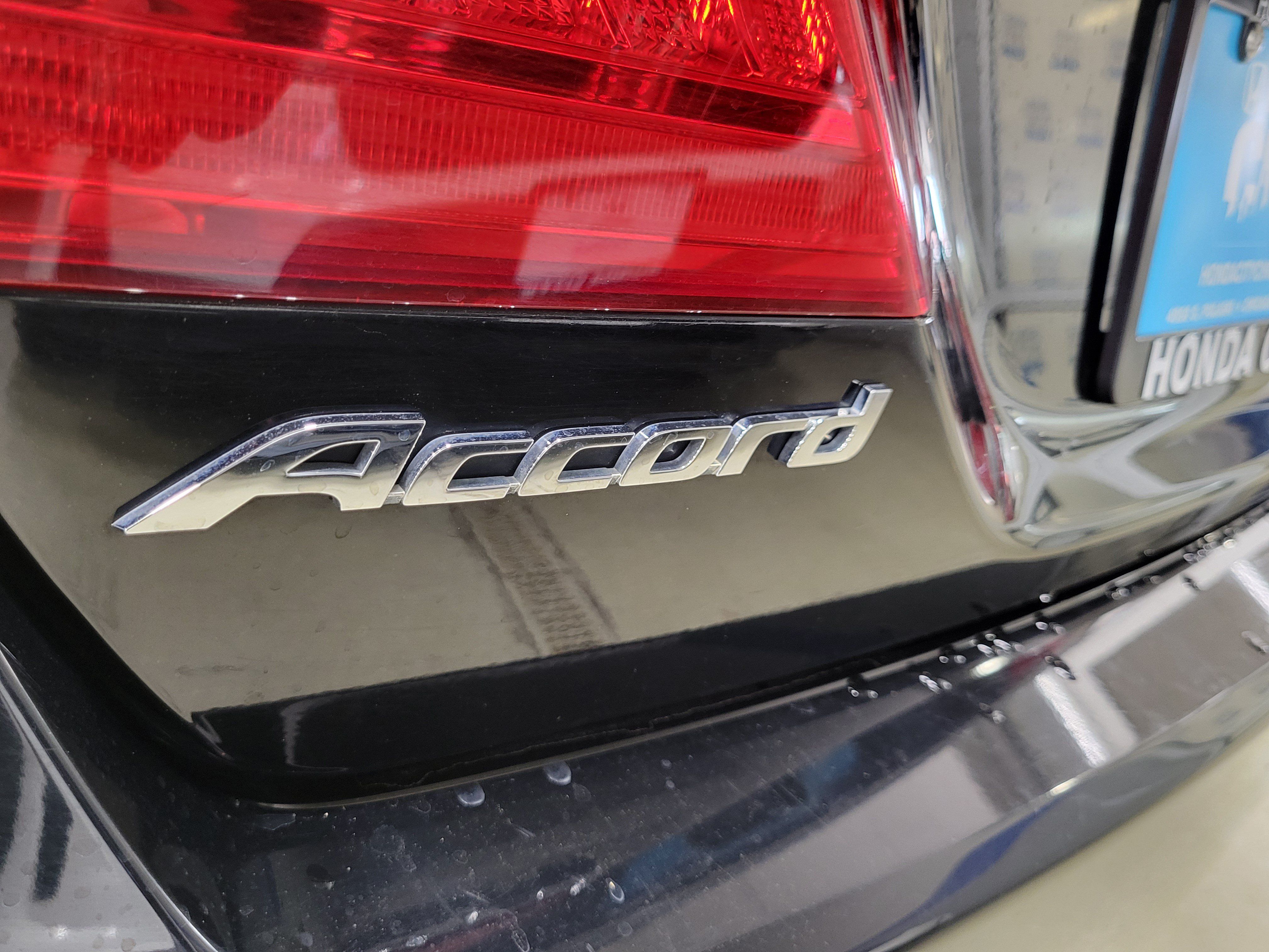 Used 2015 Honda Accord EX-L image 5
