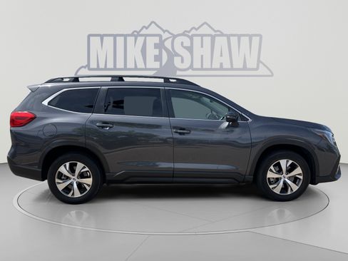 Used 2023 Subaru Ascent Premium w/ Convenience Package AWD/4WD image 7