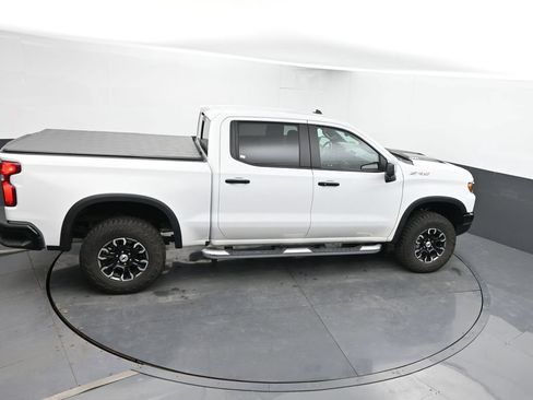Used 2024 Chevrolet Silverado 1500 ZR2 w/ Technology Package AWD/4WD image 20