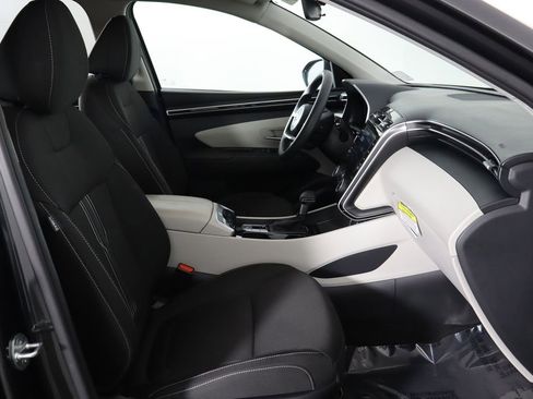 Used 2023 Hyundai Tucson SEL FWD image 18