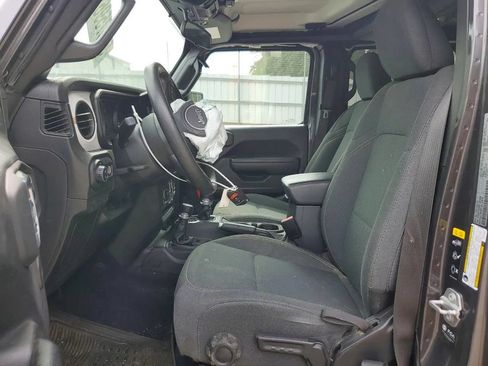 Used 2024 Jeep Gladiator Sport AWD/4WD image 7