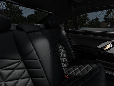 New 2026 BMW 740i 740i Sedan image 10