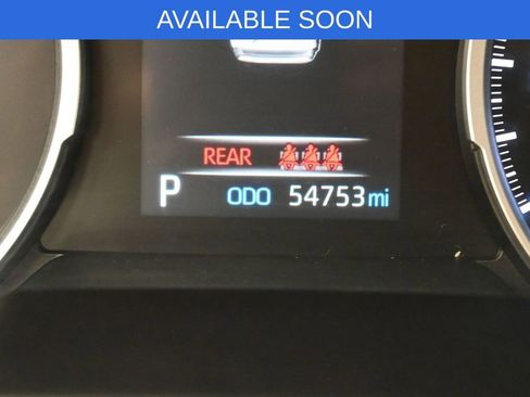 Used 2021 Toyota RAV4 XLE Premium AWD/4WD image 20