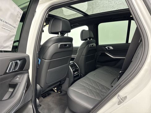 New 2026 BMW X5 xDrive50e w/ Climate Comfort Package image 29