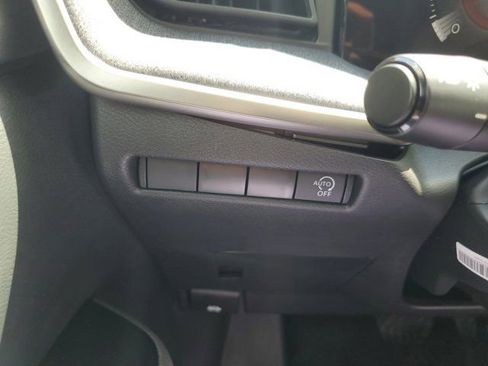 New 2026 Nissan Kicks SV image 11