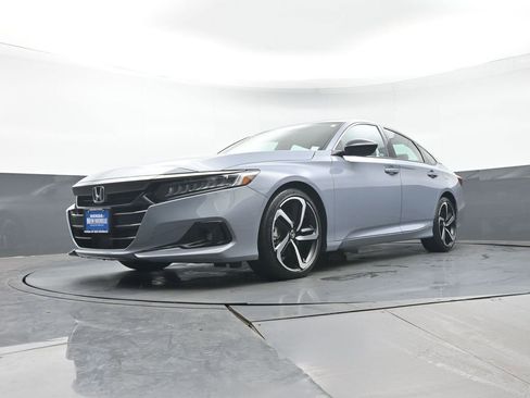 Certified 2022 Honda Accord Sport image 31