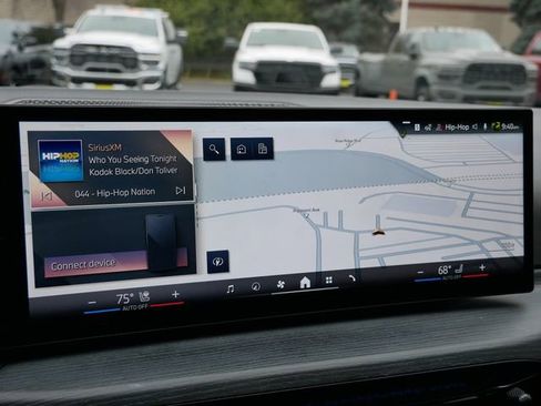 Used 2025 BMW 430i xDrive Coupe w/ Premium Package image 21