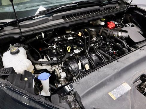 Certified 2022 Ford Edge SE image 18