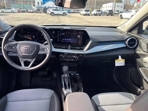 New 2026 Chevrolet Trax LT w/ Driver Confidence Package image 23