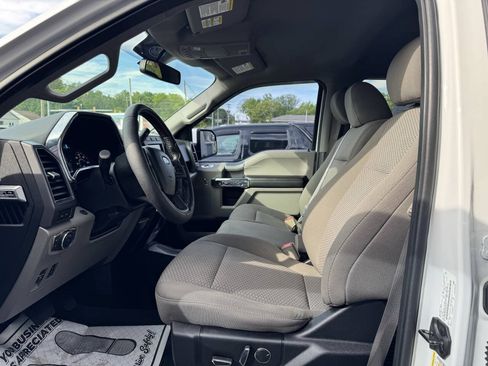 Used 2018 Ford F150 XLT w/ Equipment Group 302A Luxury AWD/4WD image 26