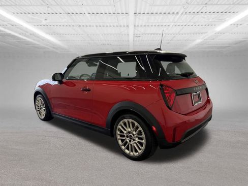 Certified 2025 MINI Cooper 2-Door Hardtop image 3