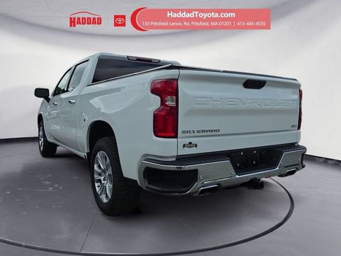 Used 2023 Chevrolet Silverado 1500 LTZ w/ Z71 Off-Road Package AWD/4WD image 3