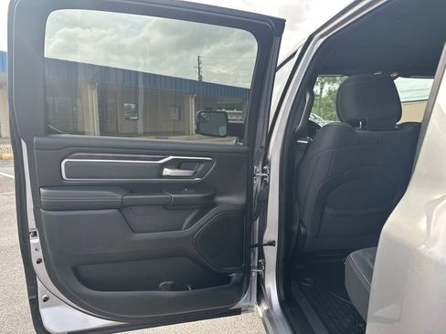 Used 2022 RAM 1500 Big Horn AWD/4WD image 13