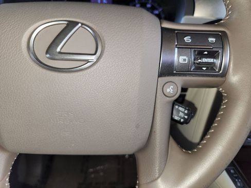Used 2014 Lexus GX 460 w/ Premium Package image 27