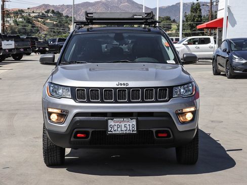 Used 2019 Jeep Compass Trailhawk AWD/4WD image 7