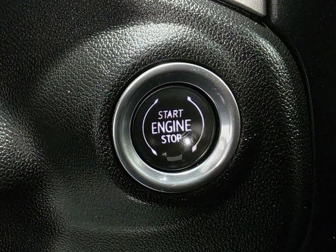 Used 2019 Chevrolet Silverado 1500 RST w/ All-Star Edition image 15