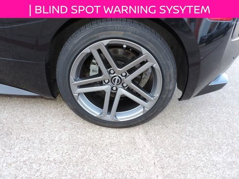 Used 2025 Nissan Z Sport w/ Floor Mat Package RWD image 13
