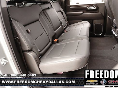 New 2025 GMC Sierra 2500 SLT w/ Texas SLT Premium Package image 16