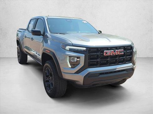 Used 2025 GMC Canyon Elevation RWD image 3
