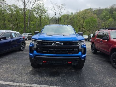 Certified 2023 Chevrolet Silverado 1500 LT Trail Boss w/ LPO, Dark Essentials Package AWD/4WD image 3