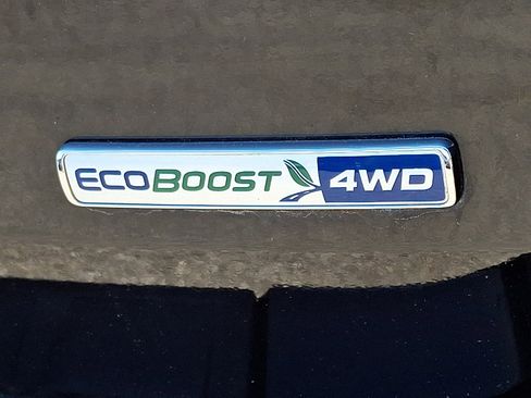 Used 2020 Ford Explorer XLT w/ Equipment Group 202A image 31