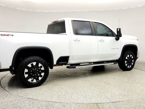 Used 2020 Chevrolet Silverado 2500 LT w/ Convenience Package AWD/4WD image 5