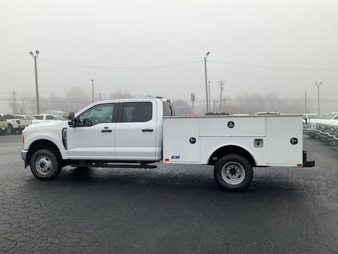 New 2026 Ford F350 XL w/ XL Chrome Package AWD/4WD image 8