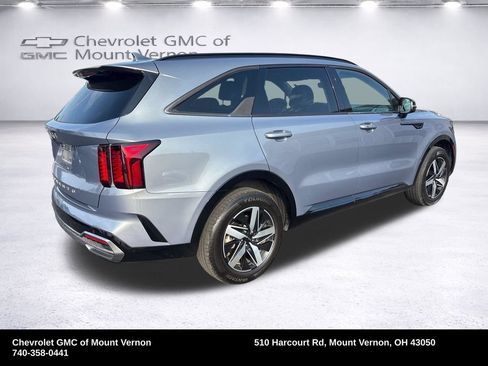Used 2022 Kia Sorento S FWD image 5