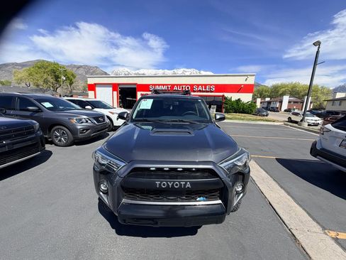 Used 2020 Toyota 4Runner TRD Pro AWD/4WD image 9