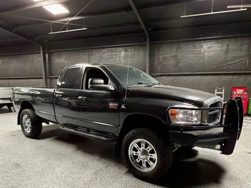 Used 2009 Dodge Ram 2500 Truck SLT w/ Light Group AWD/4WD image 8