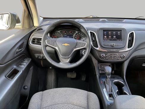Used 2023 Chevrolet Equinox LT FWD image 6
